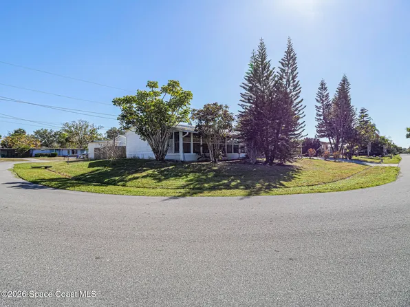 37 Sapphire St, Melbourne, FL 32904