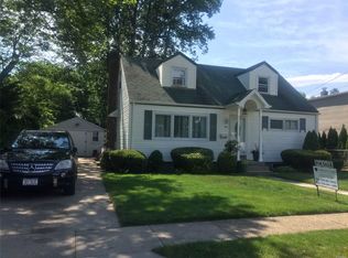 511 White Star Ave, West Hempstead, NY 11552