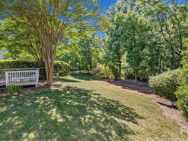 12103 Wagon Wheel Ct — Photo 10