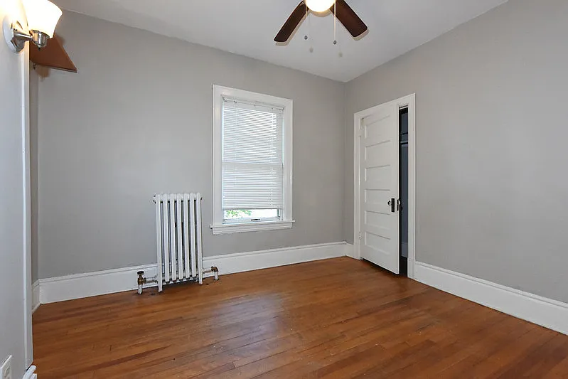 2 bed, 1200 sqft, $1,650 — Photo 4