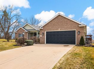 1711 Oakville Rd, Fort Wayne, IN 46818