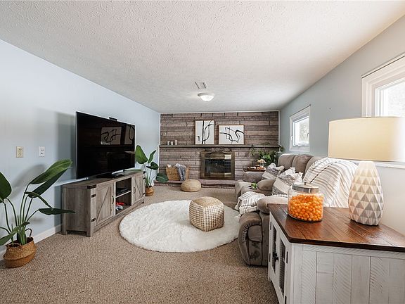 4th image of 124 Mill Rd