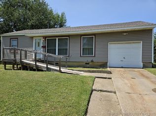 3128 N Iroquois Ave, Tulsa, OK 74106