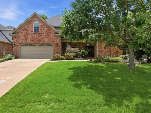 10 Epernay Cir, Little Rock, AR 72223