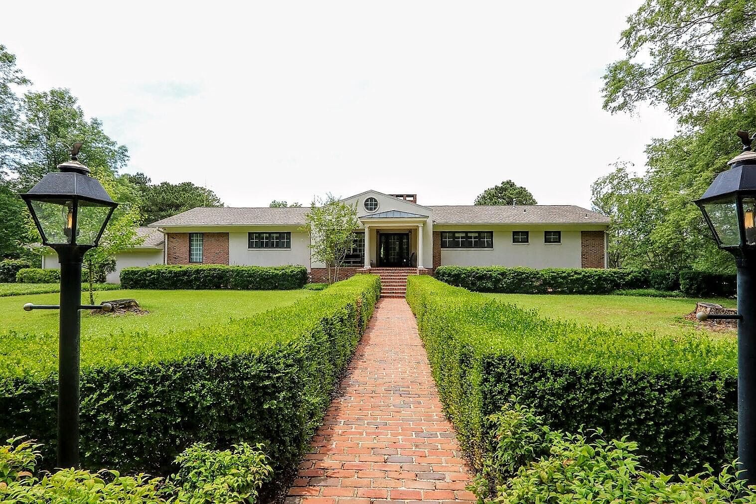 1807 Highway 25 N, Amory, MS 38821 Zillow