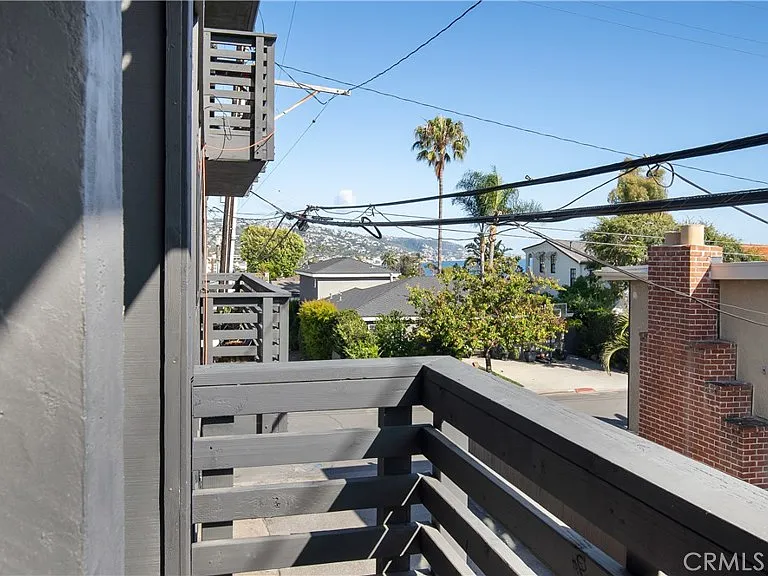 1105 N Coast Hwy — Photo 28