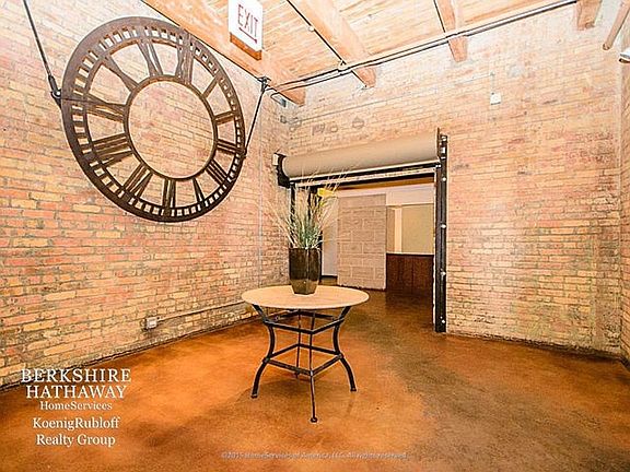 2nd image of 2300 W Wabansia Ave APT 229