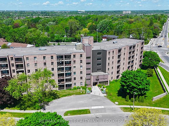 2nd image of 17 Eldon Hall Pl #602