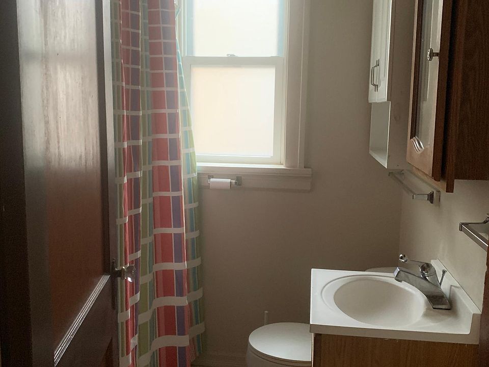 2nd image of 5468 Morganford Rd Floor 2