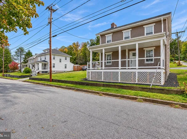 1359 Pleasant Valley Rd, Westminster, MD 21158