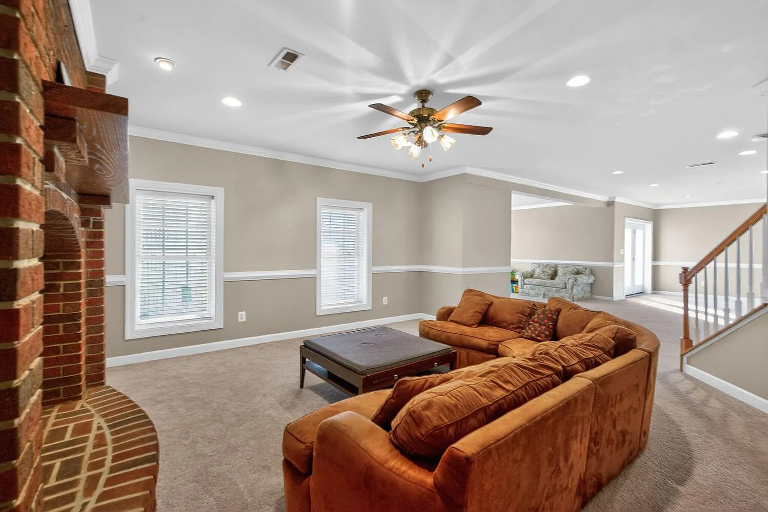 401 Hilton Head Ct - 1 — Photo 3