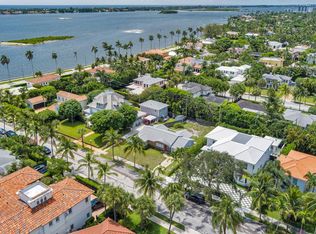 206 Pershing Way, West Palm Beach, FL 33401