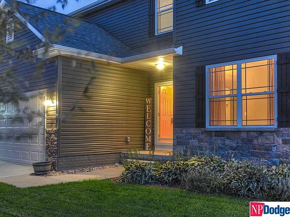 3rd image of 21421 Hancock Dr