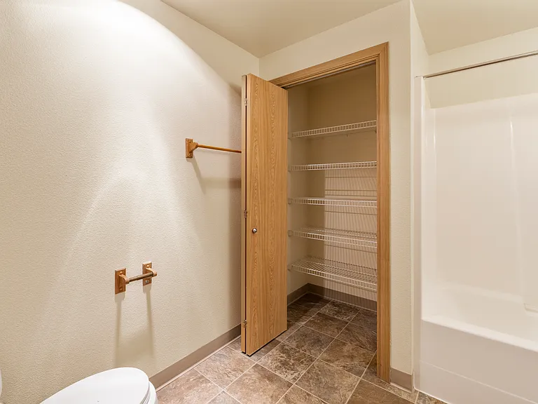 Clark Ave Apartments — Photo 17