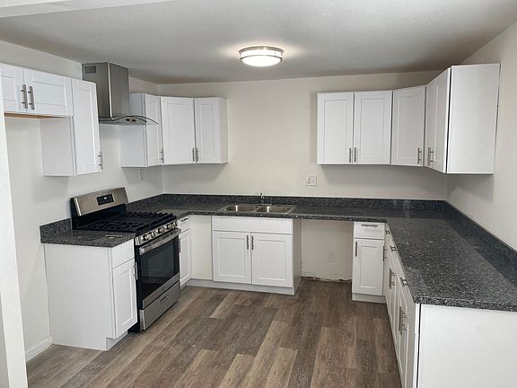 2nd image of 1023 51st St #A