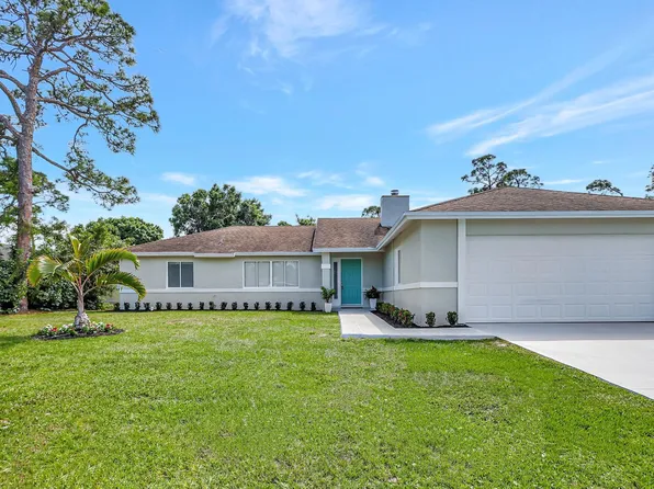 782 SE Sweetbay Avenue, Port St Lucie, FL 34983
