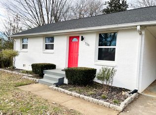 736 Vanderhorst Dr, Nashville, TN 37207