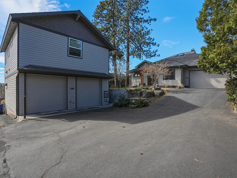 26 NW Shasta Pl — Photo 36
