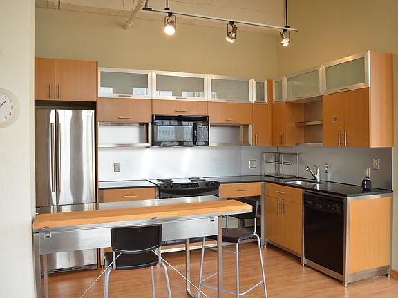 5th image of 1120 Cliff Ave APT 309