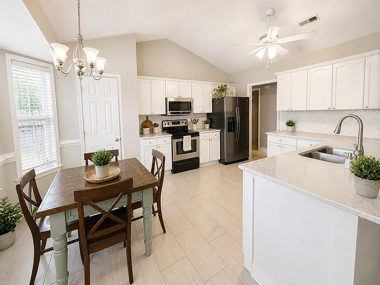 6321 Stapleton Rd — Photo 5