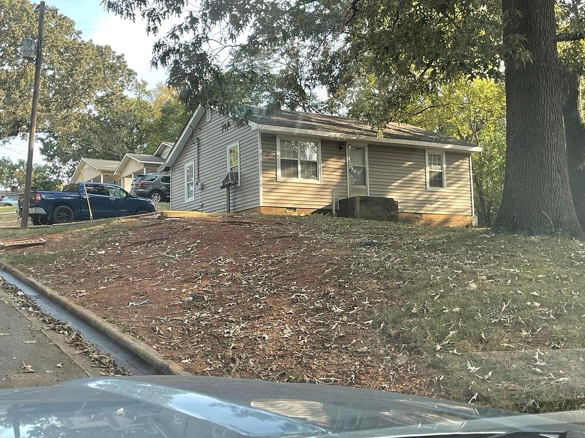 2001 Huntsville Rd, Florence, AL 35630 MLS 513330 Zillow