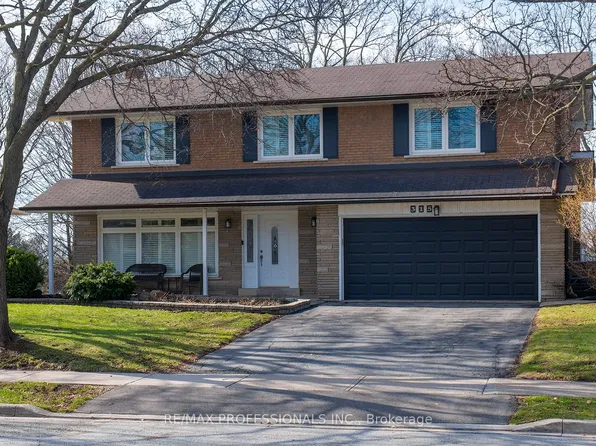 315 Markland Dr, Toronto, ON M9C 1R4