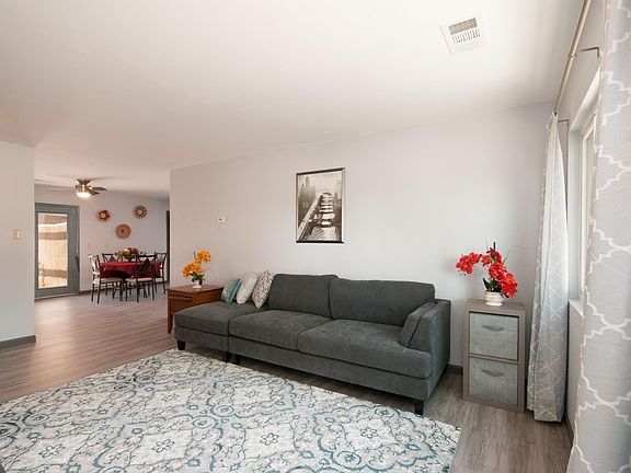 2nd image of 4713 Jennifer Dr NE