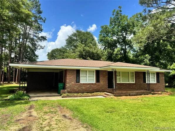2861 Charmwood Dr, Millbrook, AL 36054