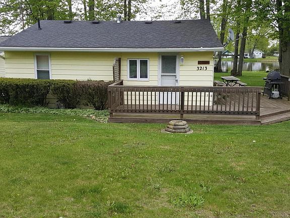 2nd image of 3213 Shady Ln