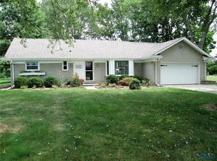 1801 Reva Dr, Northwood, OH 43619