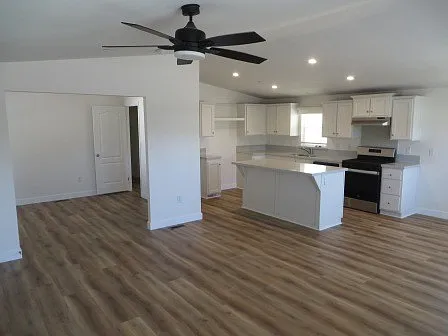 44535 Harvey Way — Photo 9
