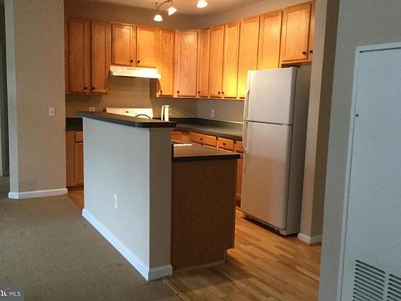 3rd image of 11565 Cavalier Landing Ct Unit 205