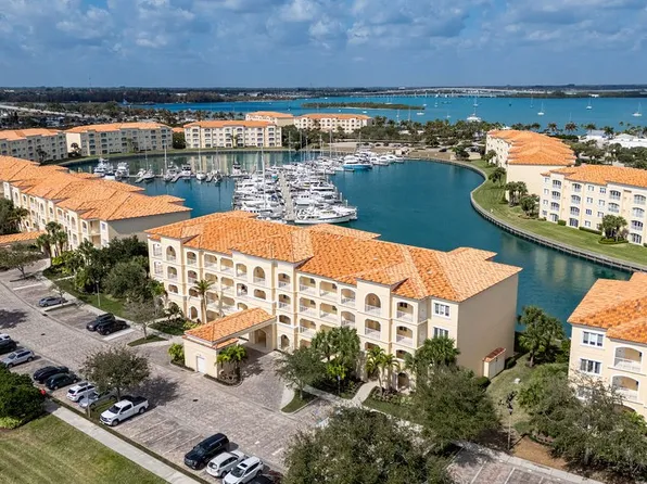 17 Harbour Isle Dr #103, Fort Pierce, FL 34949