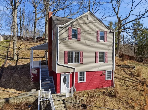 112 Westview Dr, Charleston, WV 25311