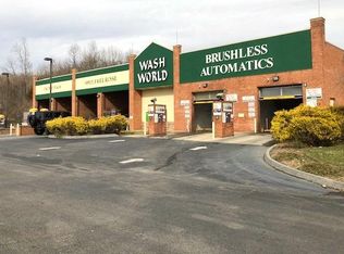 3859 Fort Henry Dr, Kingsport, TN 37663