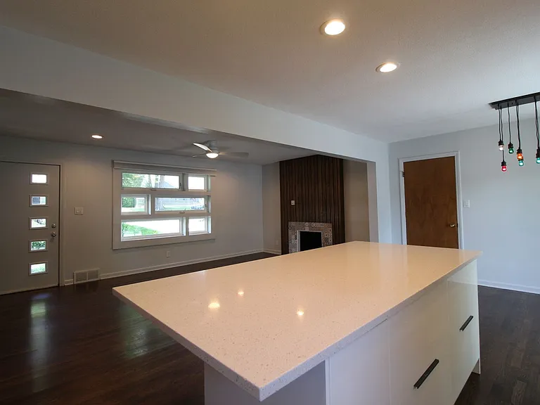 5739 Beverly Ln — Photo 8