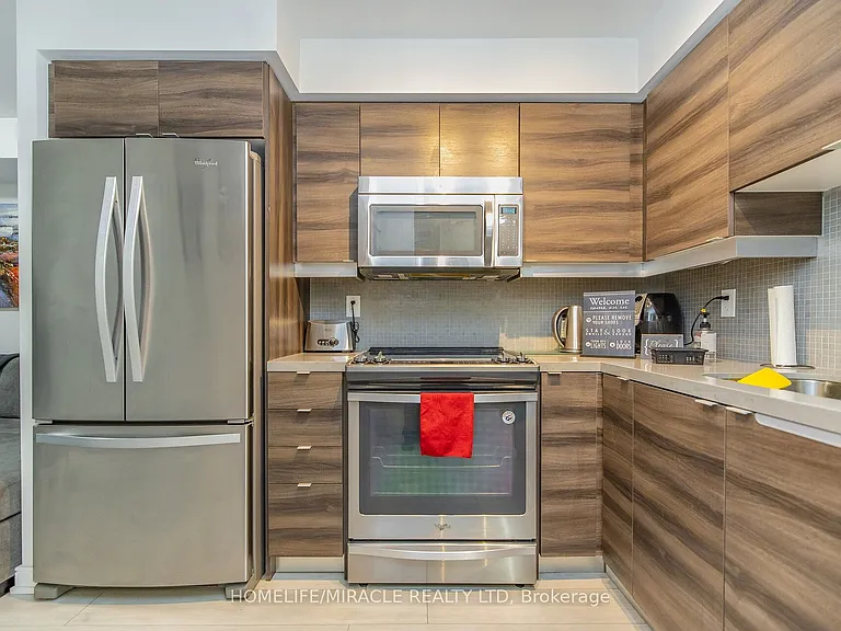 525 Adelaide St W #501 — Photo 7
