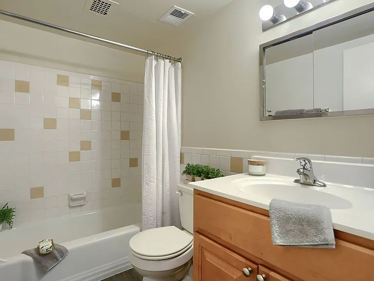 1 Bedroom Standard