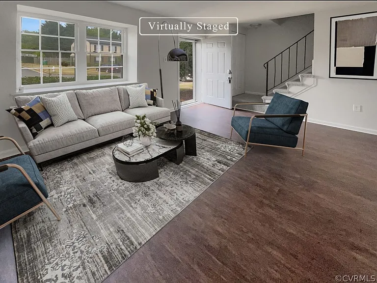 3238 Hunters Mill Ct — Photo 2