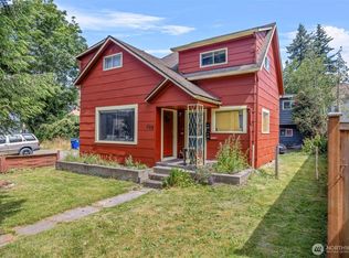 615 E Myrtle St, Bellingham, WA 98225