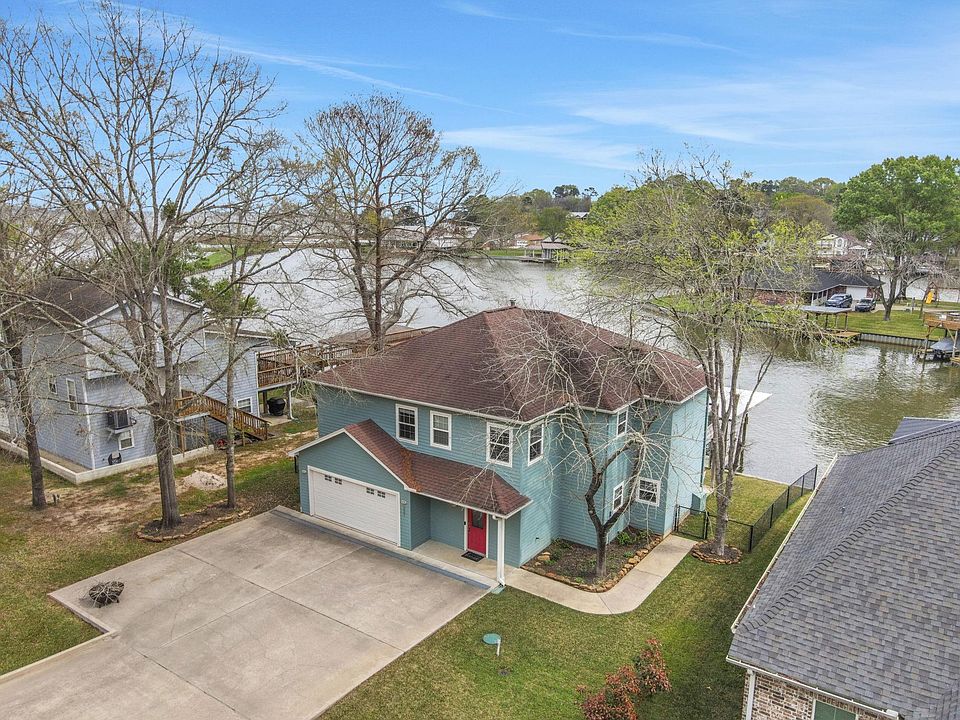 1st image of 331 Holiday Ln