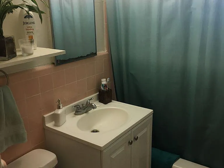 1410 E 8th St #1410 — Photo 2