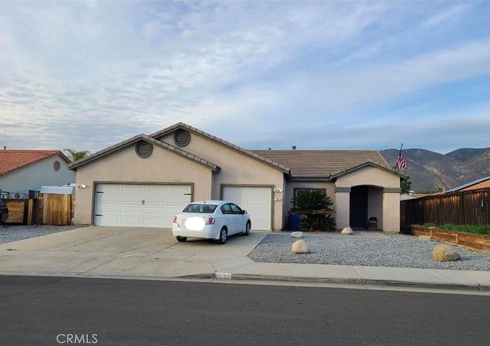 1st image of 233 Shoal Reef Ave