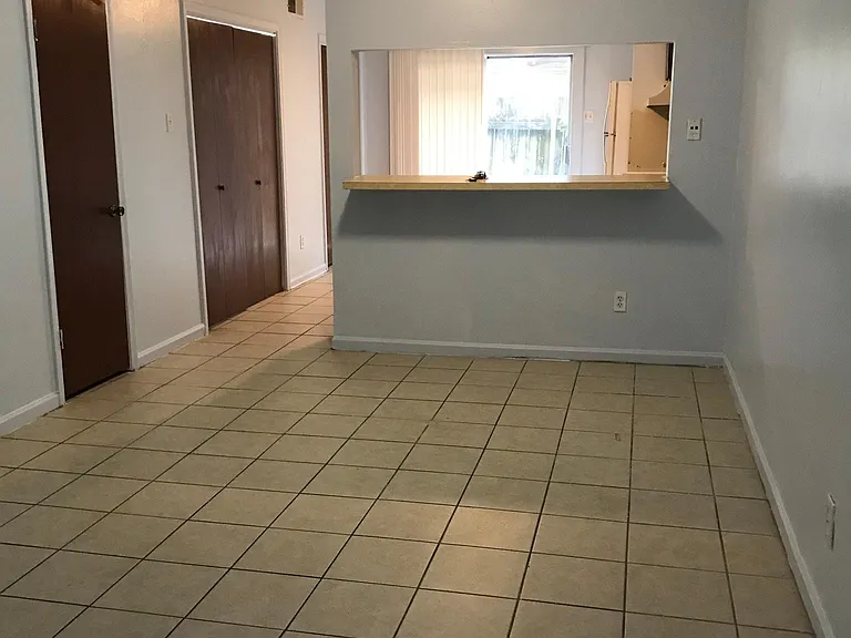 1412 Hickory Ave #D — Photo 6