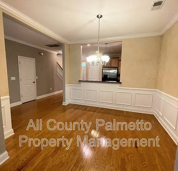 3639 Bagley Dr — Photo 5