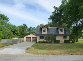 19301 Greenacre St, South Bend, IN 46637