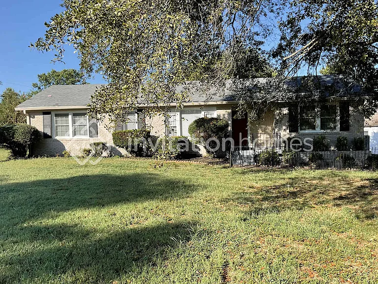 513 American Rd — Photo 1