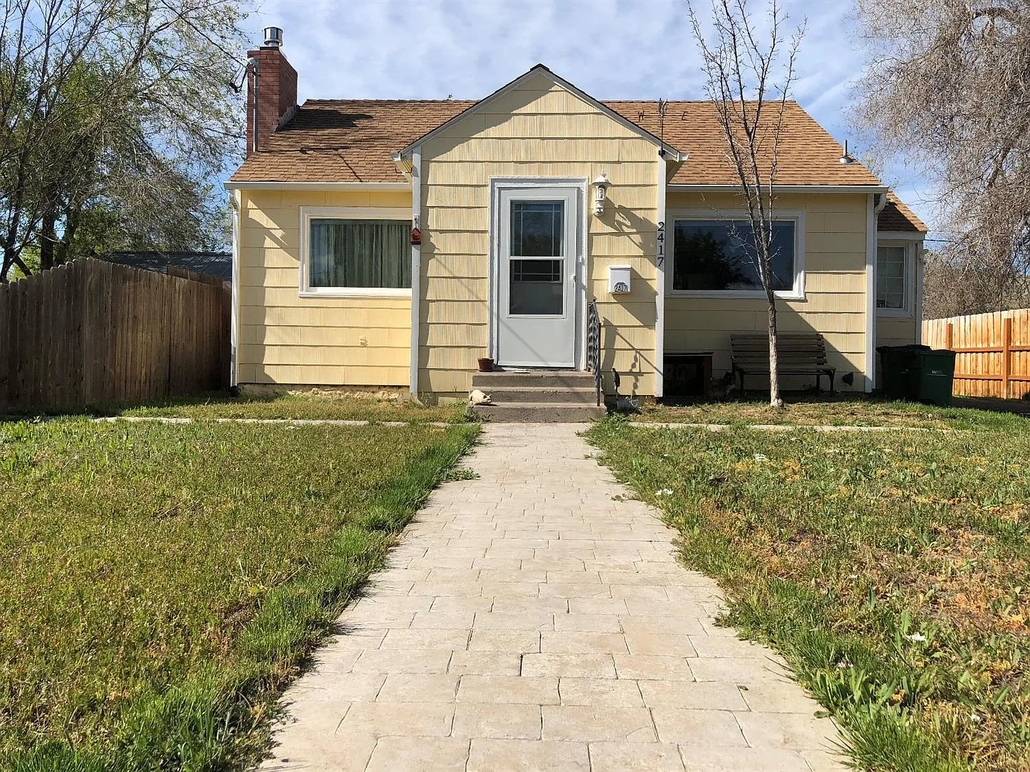 2417 Garden Ave photo 1