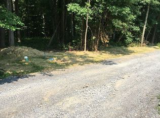 4 Rhinewood Ln, Morgantown, WV 26508
