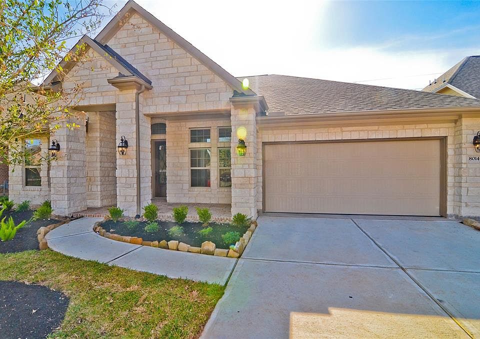 1st image of 8014 Garland Path Bend Ln